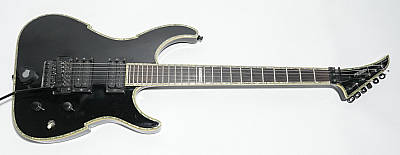 E-Gitarre PEAYEY V-Type