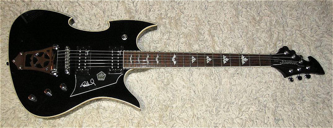 E-Gitarre WASHBURN PS-600 Paul Stanley Signiture