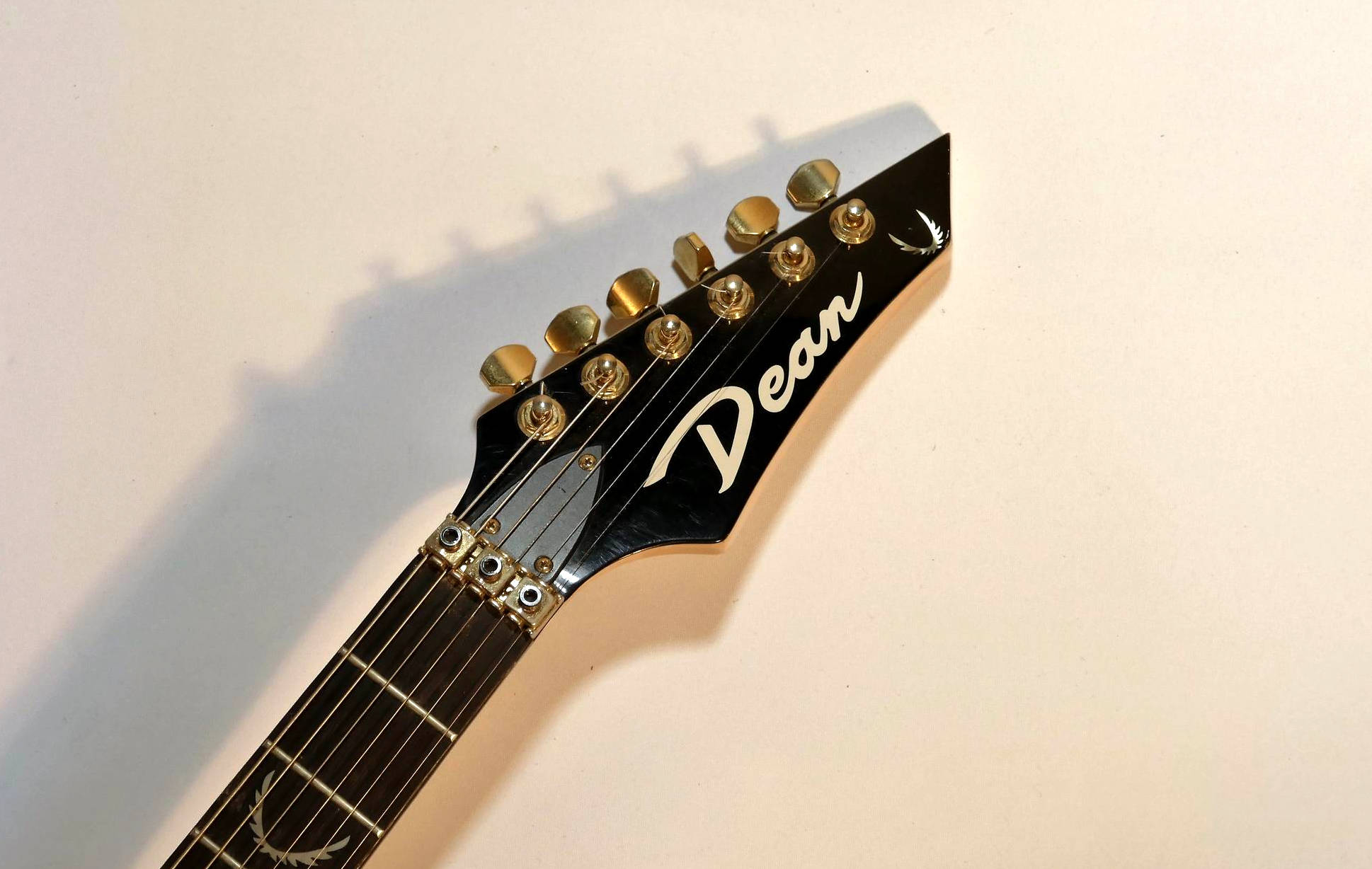 dean-d92e - Details