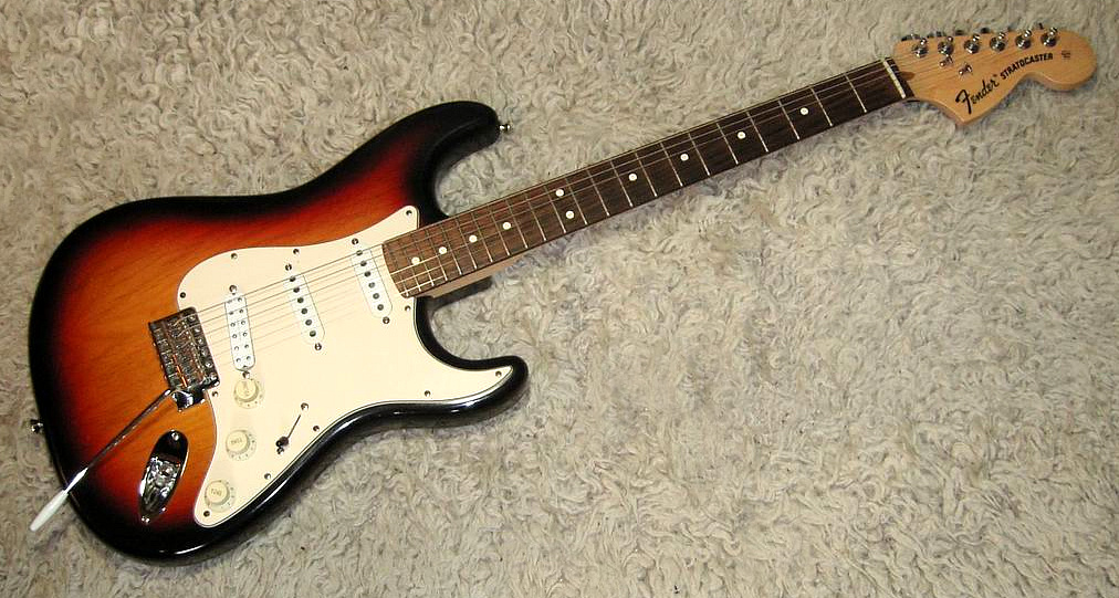 fender-strat-am