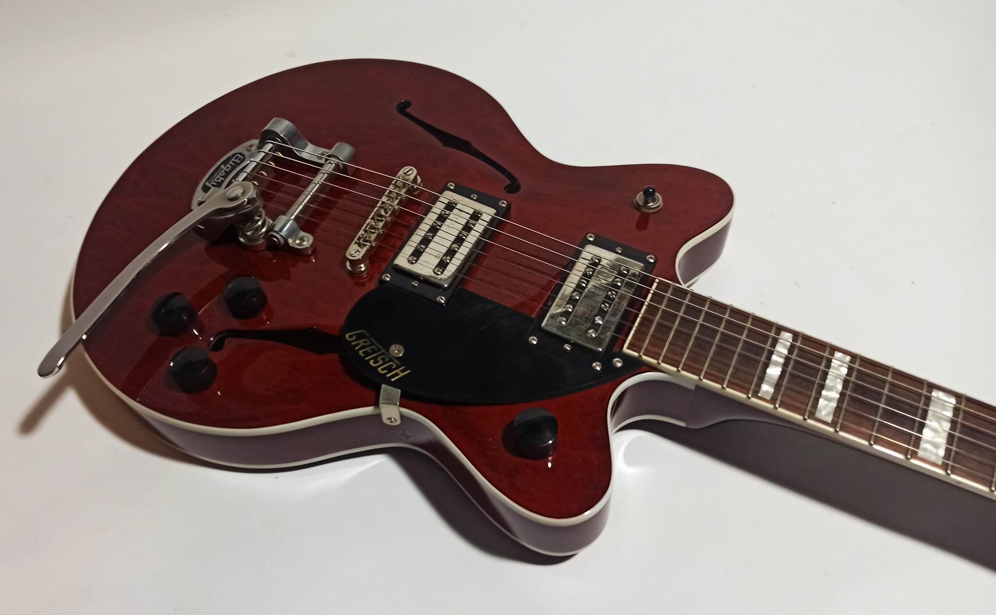 gretsch-g2622t - Details