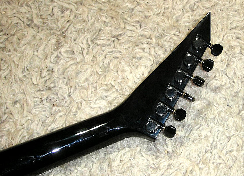 hohner-scorpion - Details