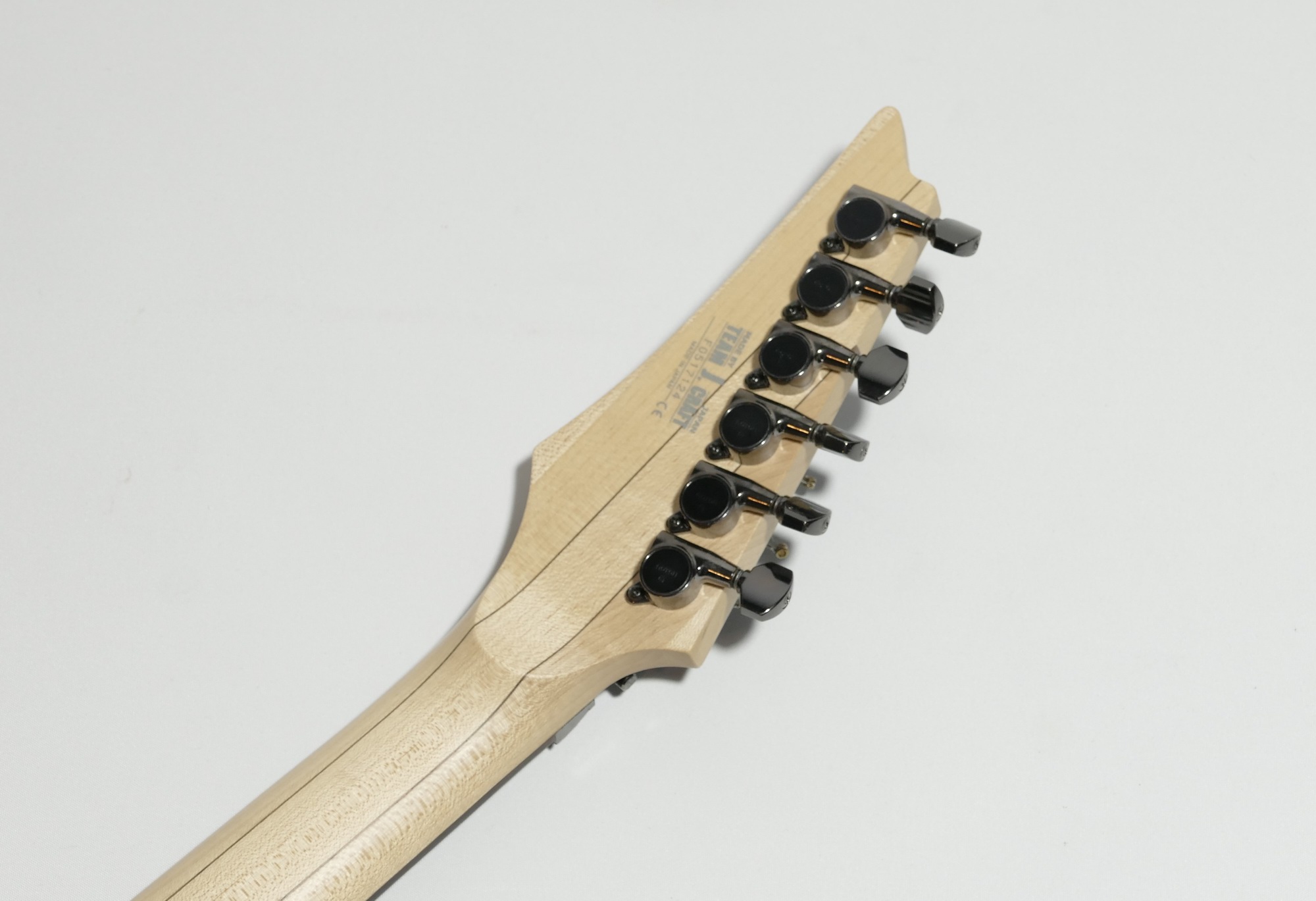 ibanez-prestige - Details