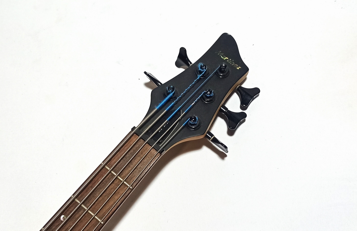 martinez-ds-b750 - Details