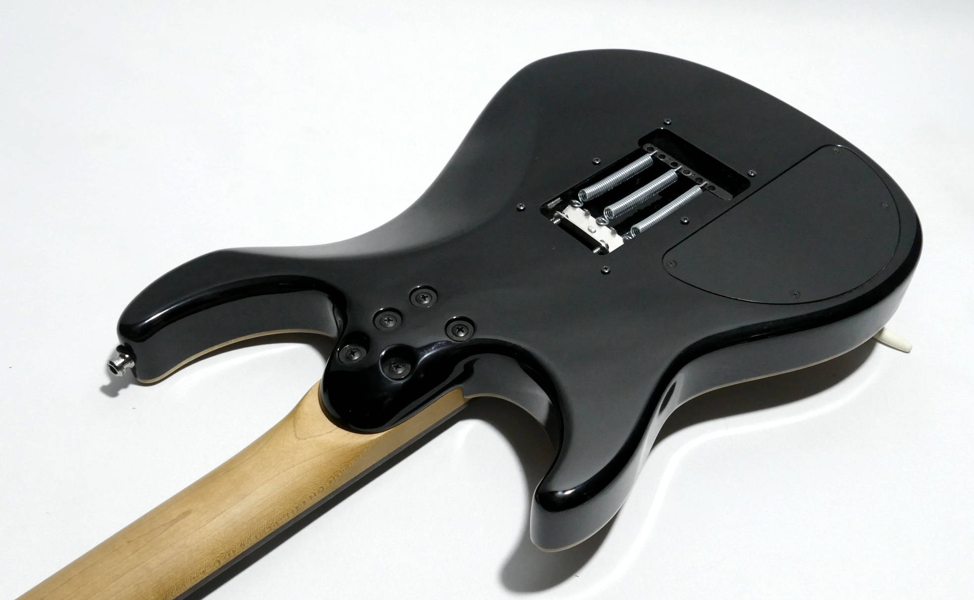 peavey-ltd-hb - Details