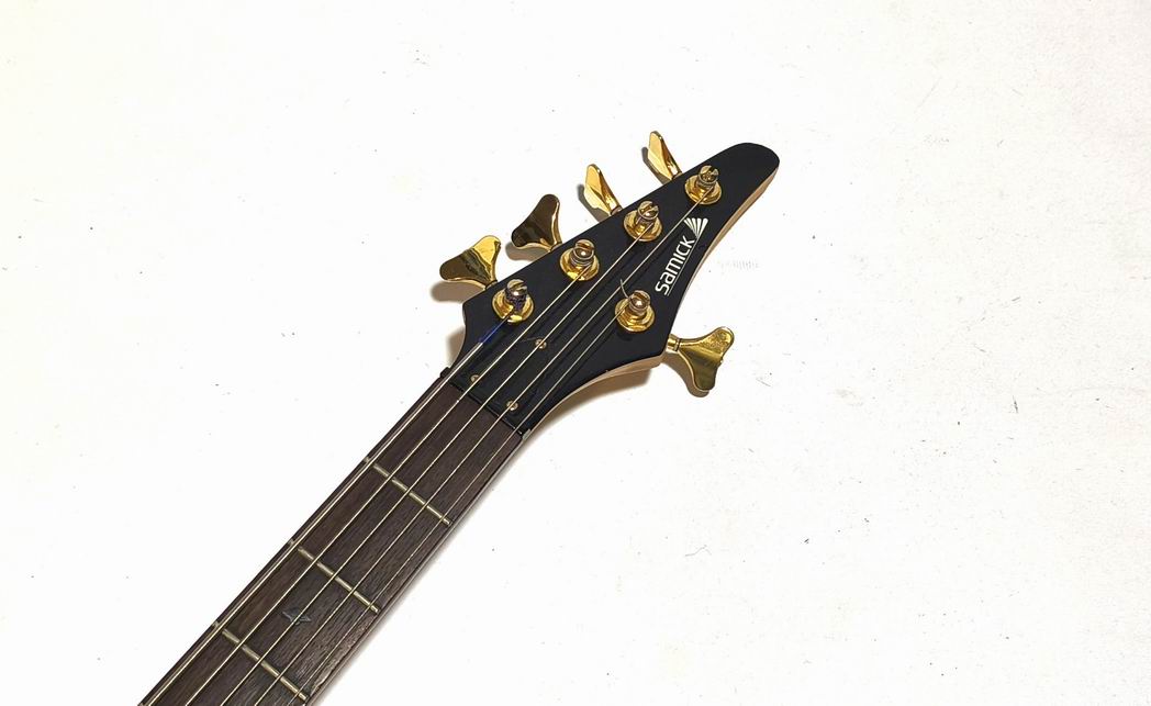 samick-yb5-637-tbk - Details