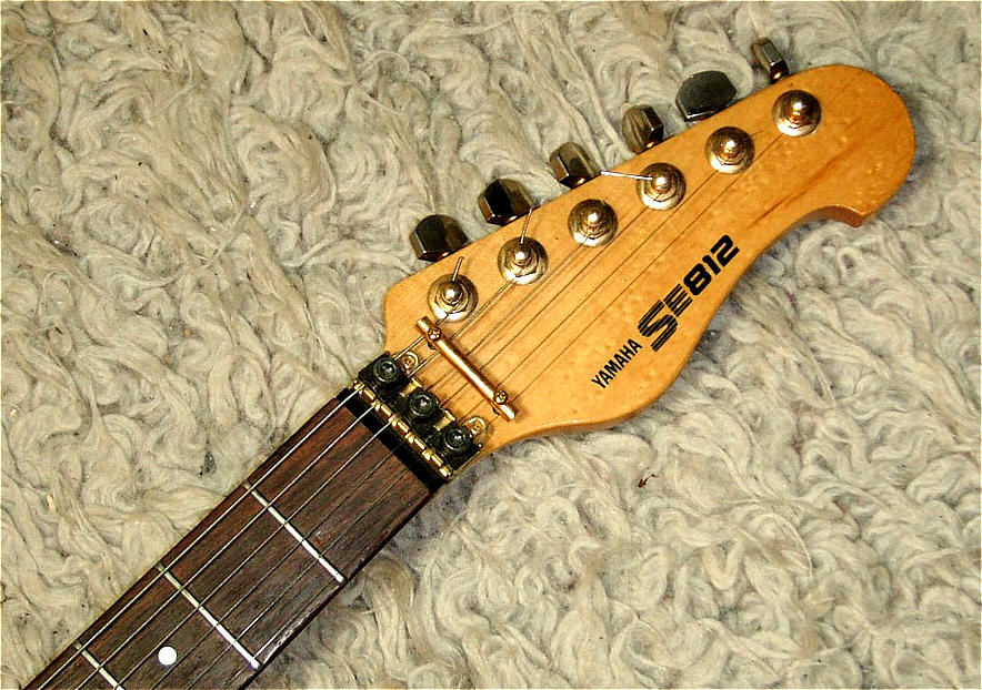 yamaha-se812 - Details
